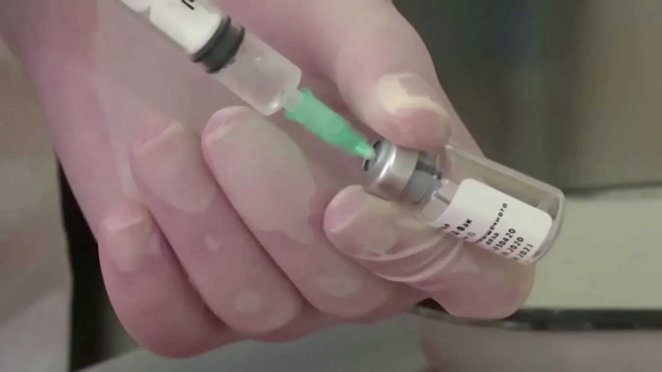 Két évig nyújthat védelmet az országba is érkező Szputnyik V