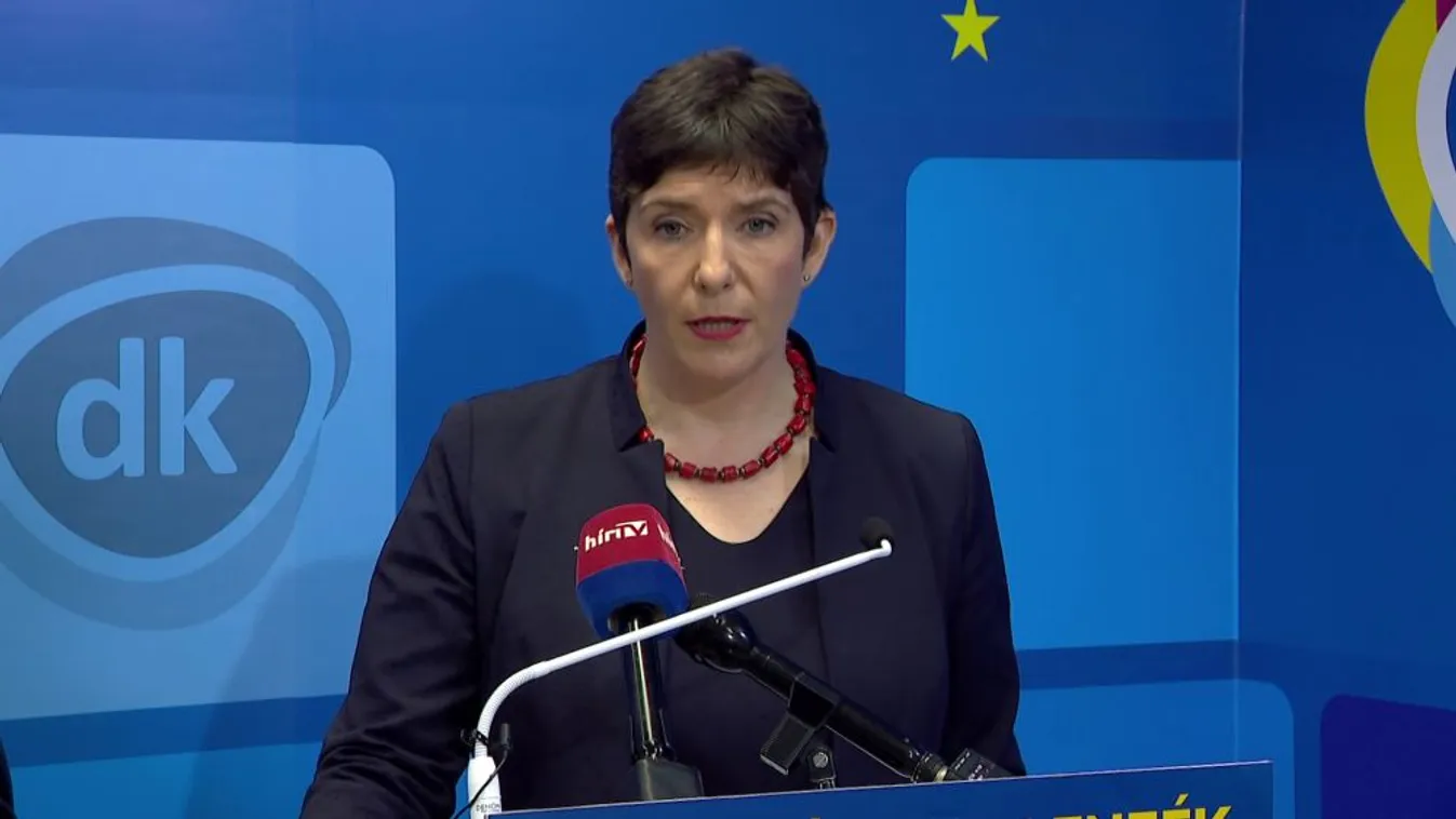 Dobrev: Elítéljük mind a gyilkosokat, mind a rendszerüket