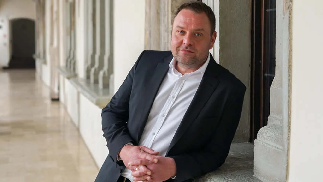 Guller Zoltán: Kanyarban fogunk előzni, de most még türelemre van szükség!