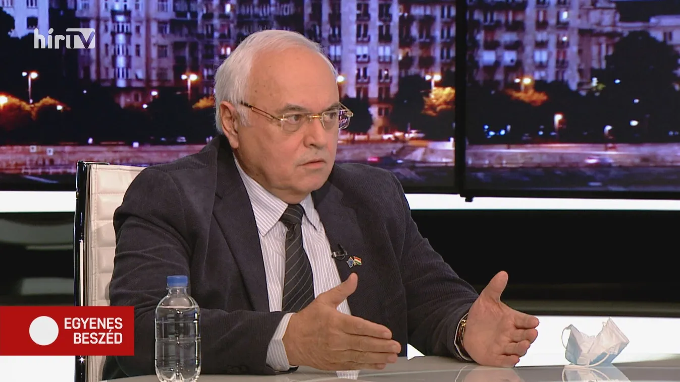 Továbbra is a kormányt támadja László Imre