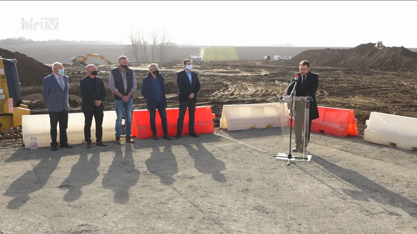 Megkezdődött az M6-os autópálya meghosszabbítása