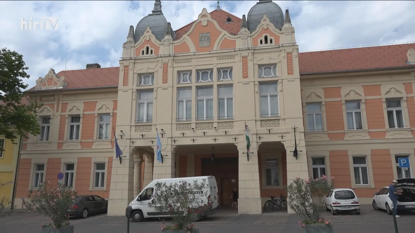 Végveszélybe került a Szekszárdi Uszoda kivitelezése