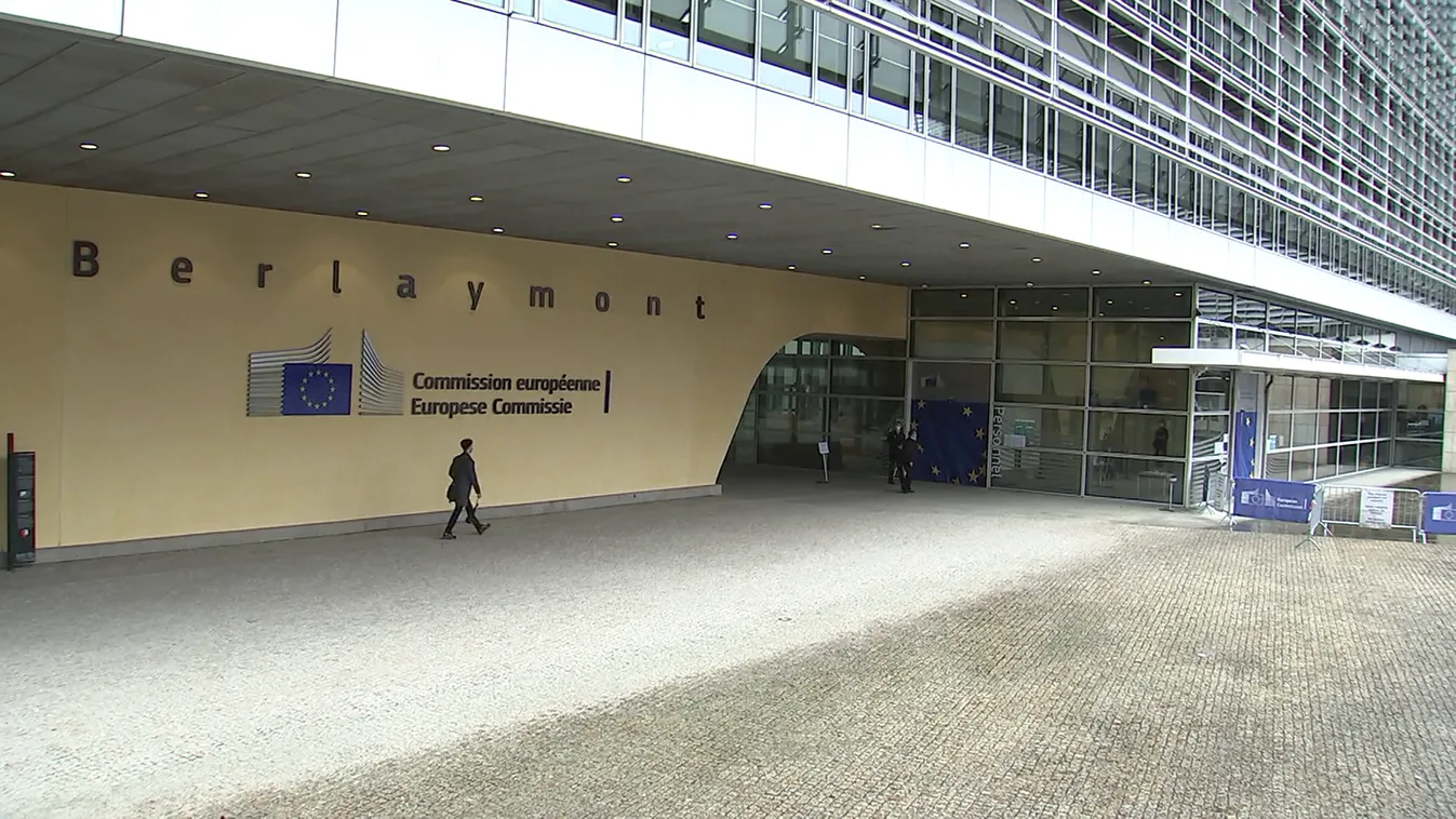 Az uniós védettségi igazolás a kínai és az orosz vakcinára is vonatkozhat