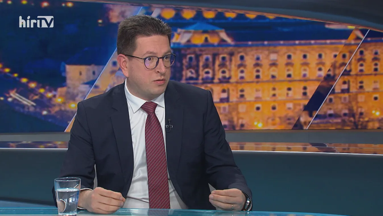 Vincze Loránt: Erős hangját kell adjuk a Kárpát-medencének