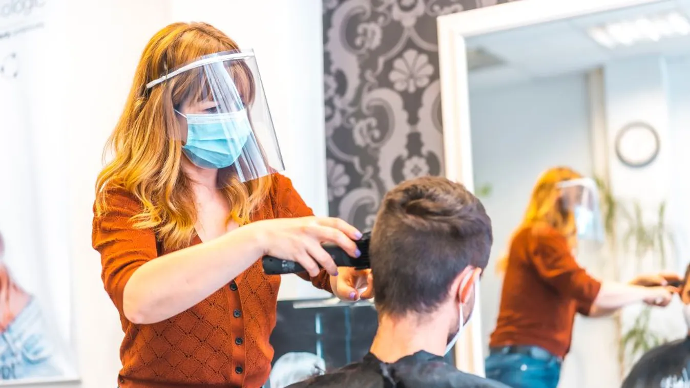 Meghosszabbította a kormány a gazdaságvédelmi intézkedéseket