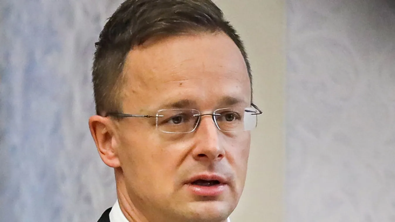 Szijjártó: Remélhetőleg egyszer megoldódik a kettős állampolgárság kérdése Szlovákiában
