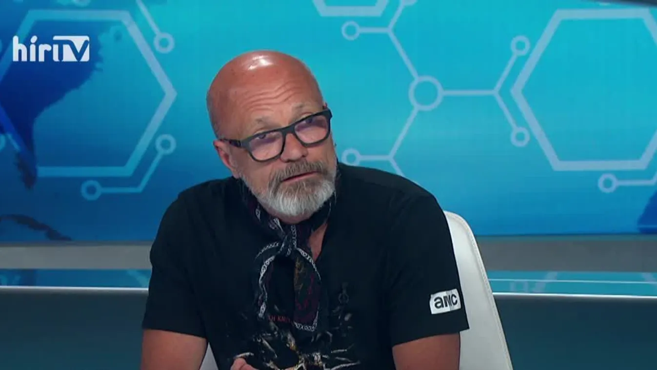Zacher Gábor: Hamut kell szórnom a fejemre