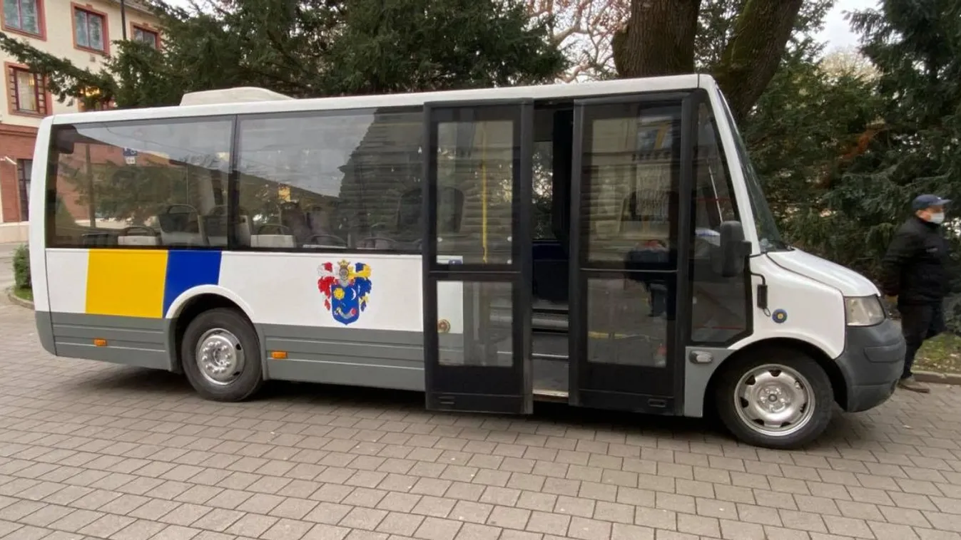 Káosz - A Volán és a Jovány buszai is járnak Hódmezővásárhelyen