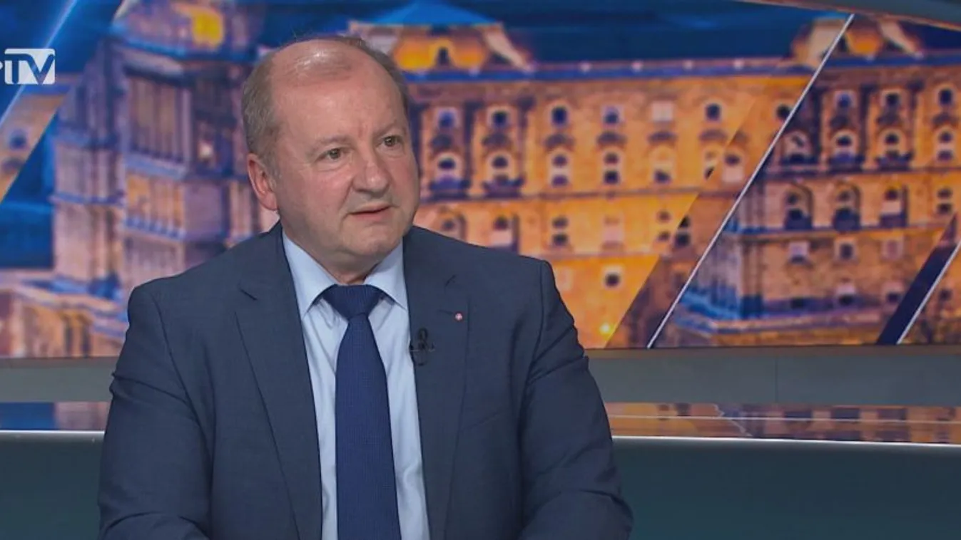 Simicskó István: A Néppárt az önfeladás útját járja évek óta