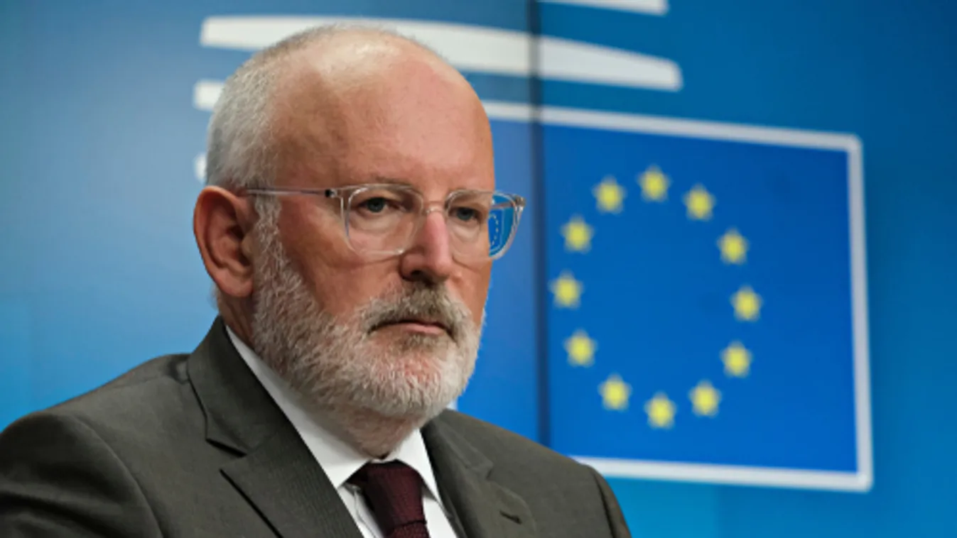 EU-bizottsági vezető: Történtek hibák a vakcinabeszerzésben