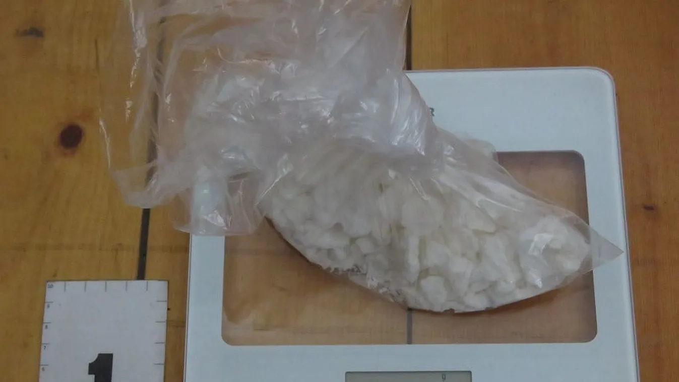 Kábítószer-kereskedőket fogtak el Csongrád-Csanád megyében