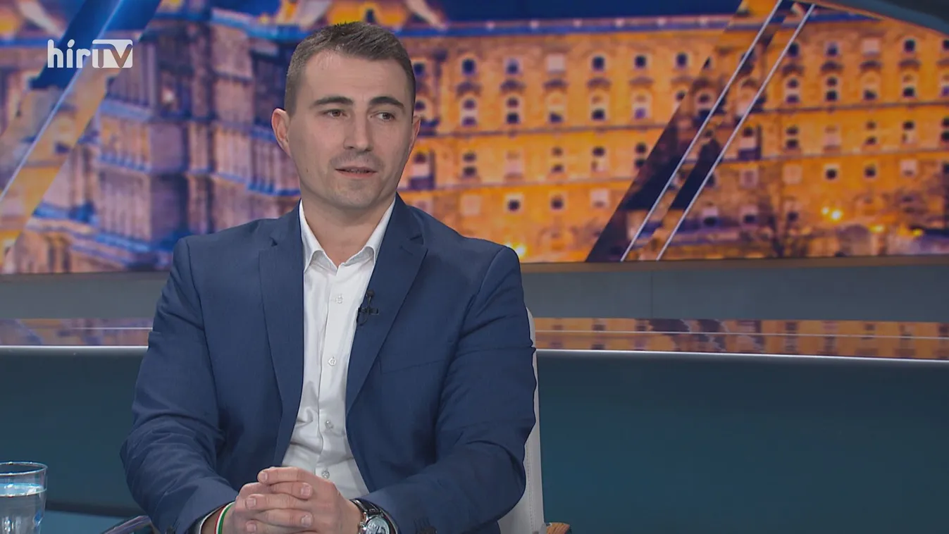 Borbély Lénárd: Hosszabbítsa meg a BKV a diákbérletek érvényességét