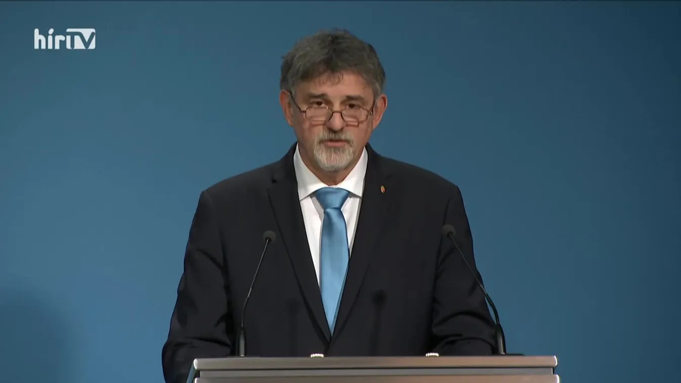 György István: Ezekben az órákban lépjük át a kétmillió beoltottat