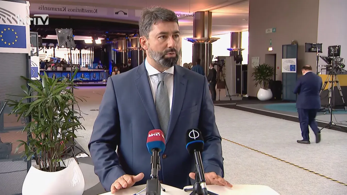 Hidvéghi: Ideológiai vitákat nem egy világjárvány idején kell folytatni