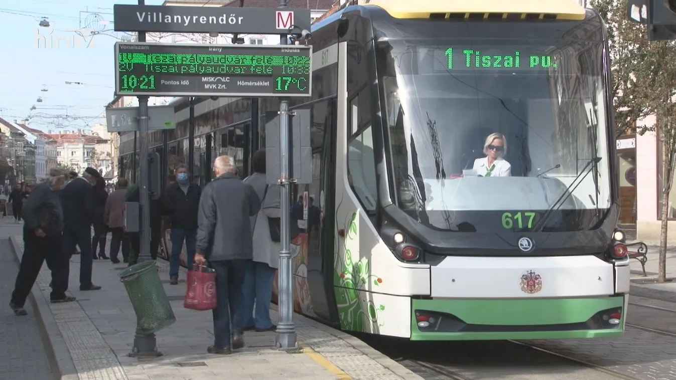 A miskolci Fidesz tiltakozik, hogy a baloldal a tömegközlekedésen spórol