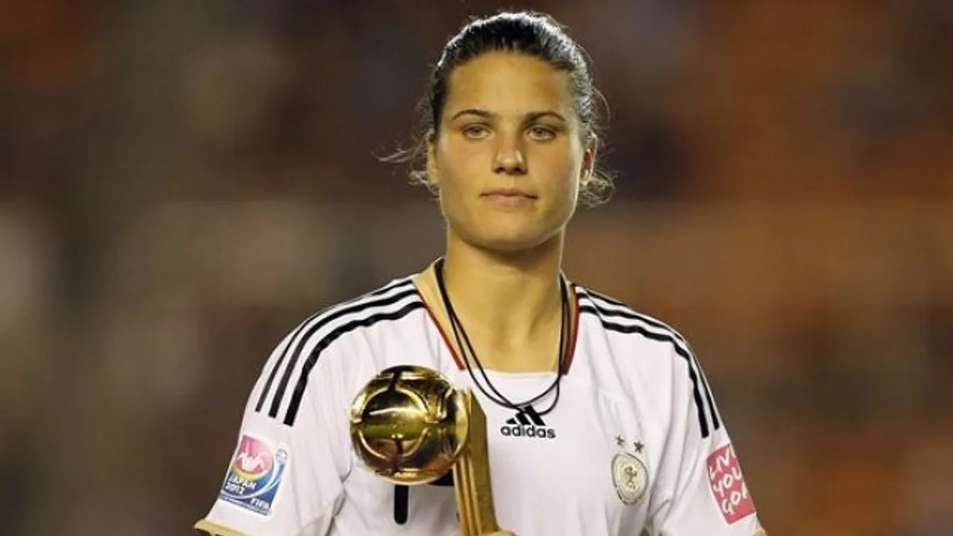 Marozsán fél évre elhagyja a Lyon csapatát