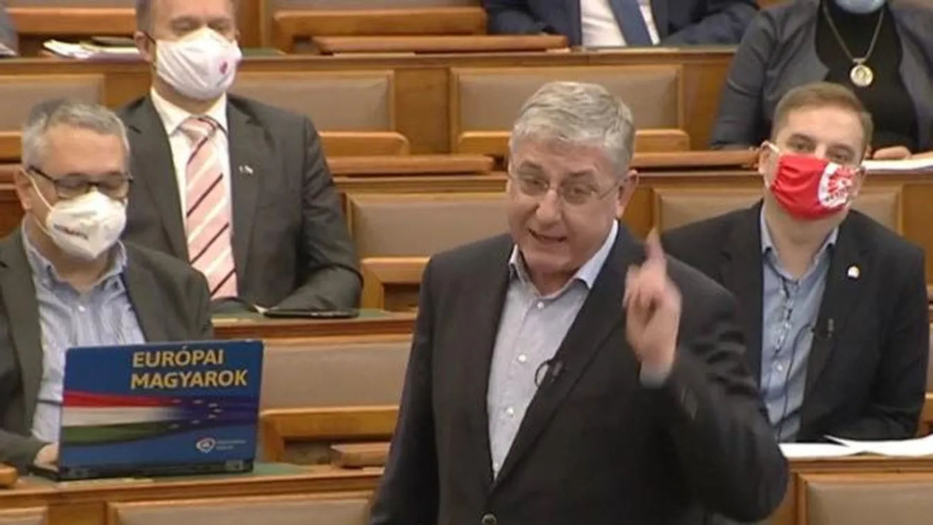 Kocsis Máté: A bukott, gyenge gazember fenyegetőzése