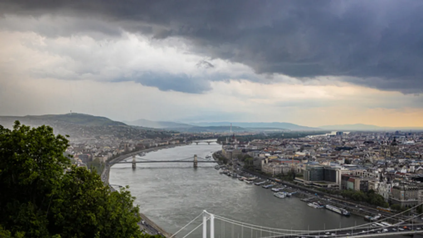 Országszerte zivatarra és felhőszakadásra figyelmeztetnek