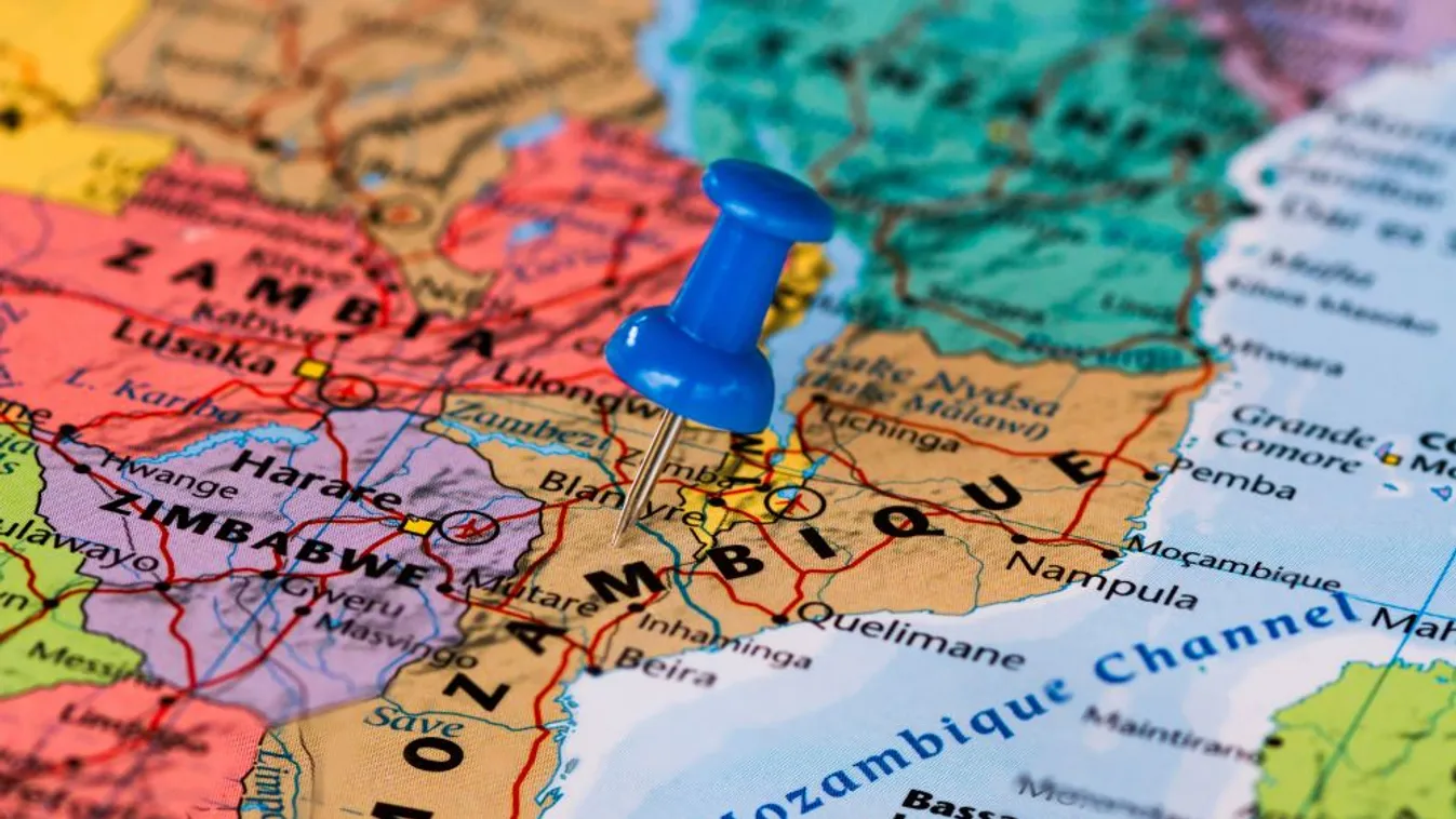 Tizenkét embert fejezek le iszlamista szélsőségesek Mozambikban