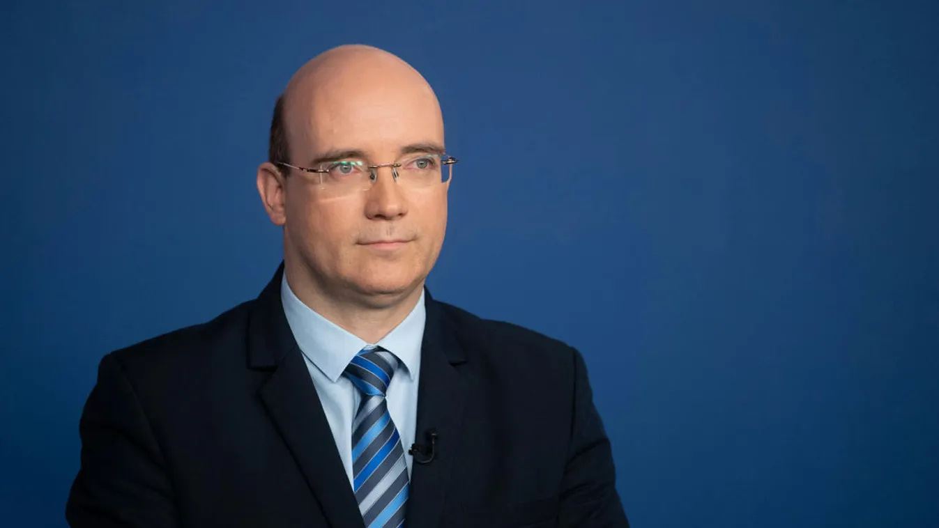 Operatív törzs: Lehetőleg senki ne halassza el az érettségijét