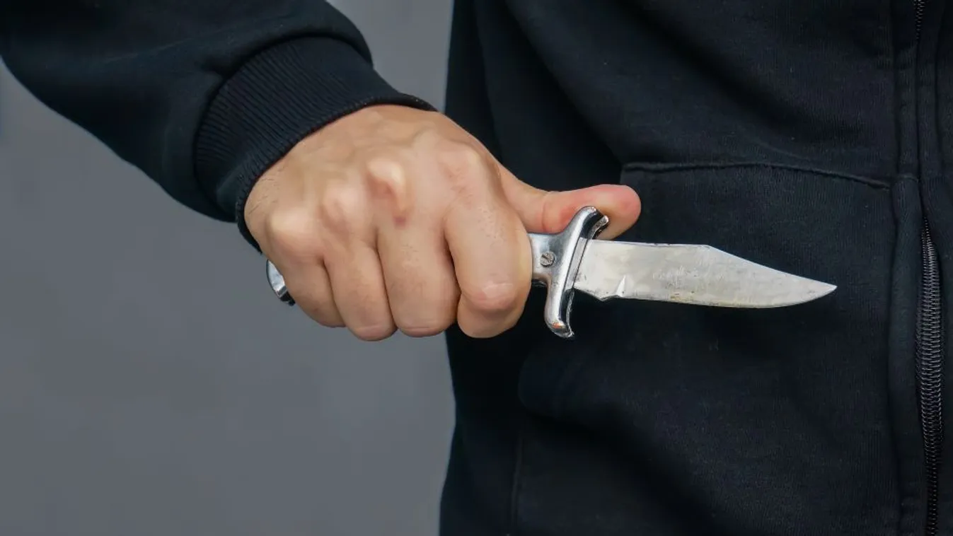 Sokkoló támadás: megkéselték apát és lányát Balatonfüreden