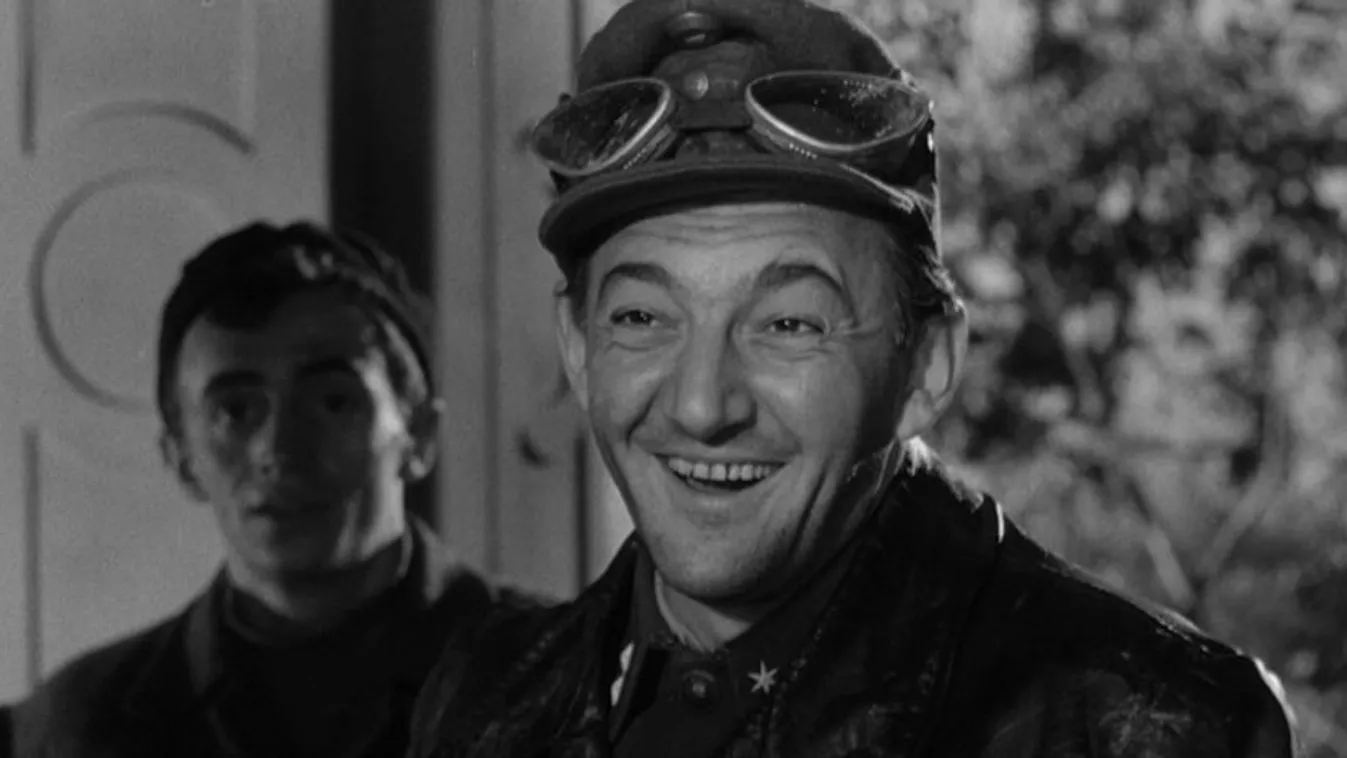 A tizedes meg a többiek a HírTV műsorán