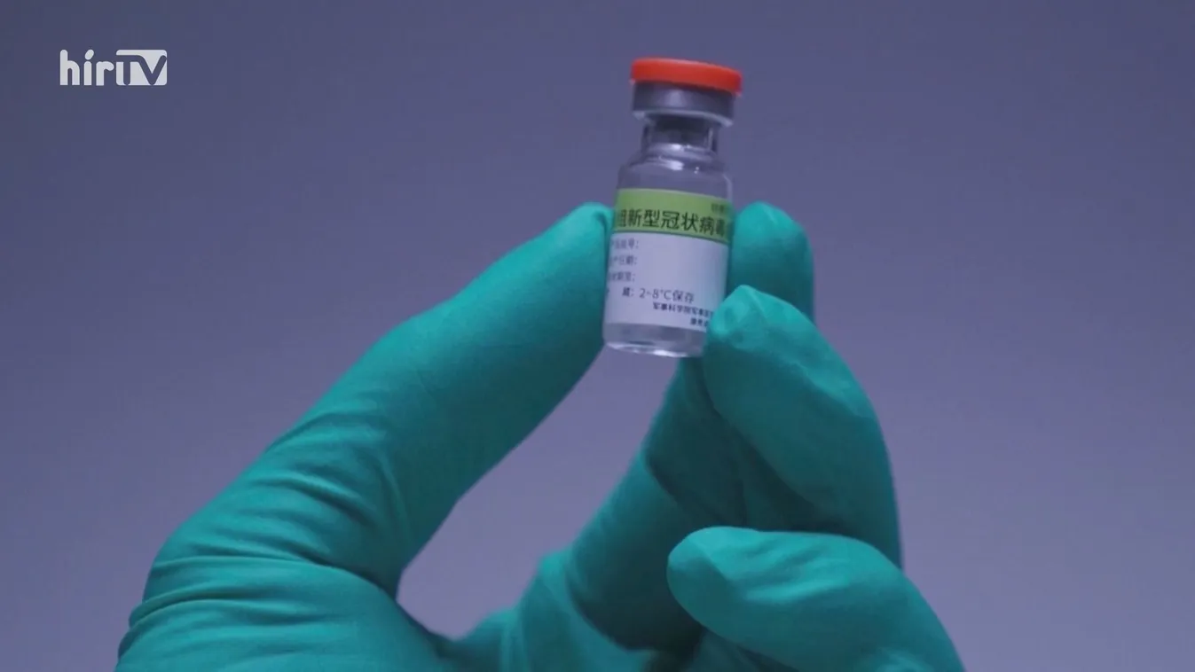 Továbbra is a vakcinák európai uniós jóváhagyásához ragaszkodik a DK