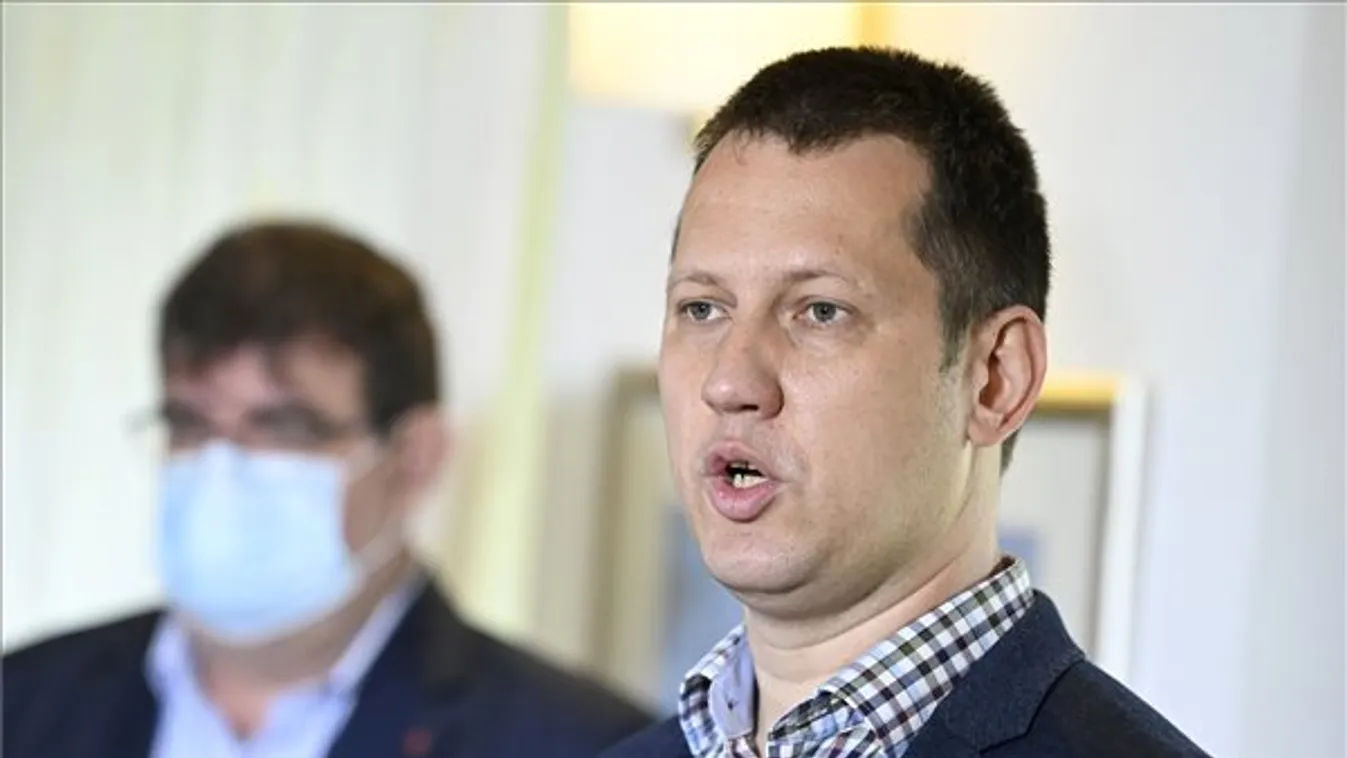 Fülöp Attila: Újra látogathatók az idősotthonok