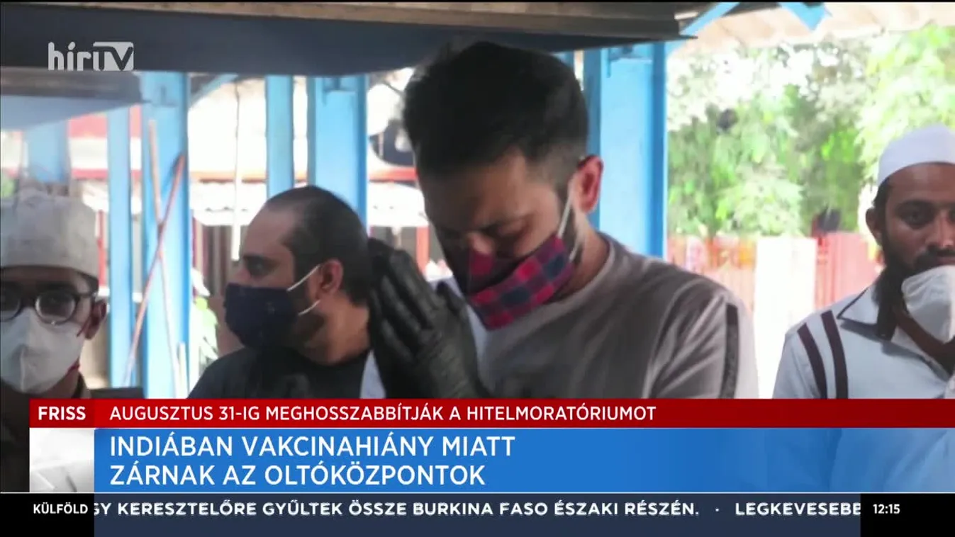 Oltóközpontokat kell bezárni vakcinahiány miatt Indiában