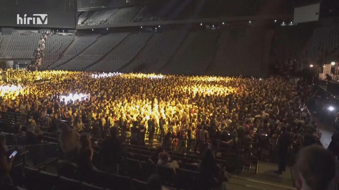 Tesztkoncertet tartottak Párizsban