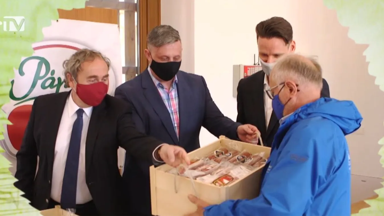 Soroló: Jótékonyság