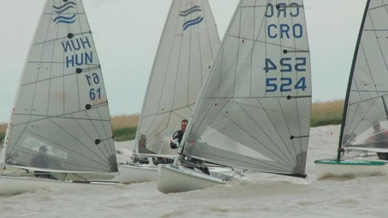 A hagyományoknak és a terveknek megfelelően kezdődhet a vitorlás szezon a Balatonon!