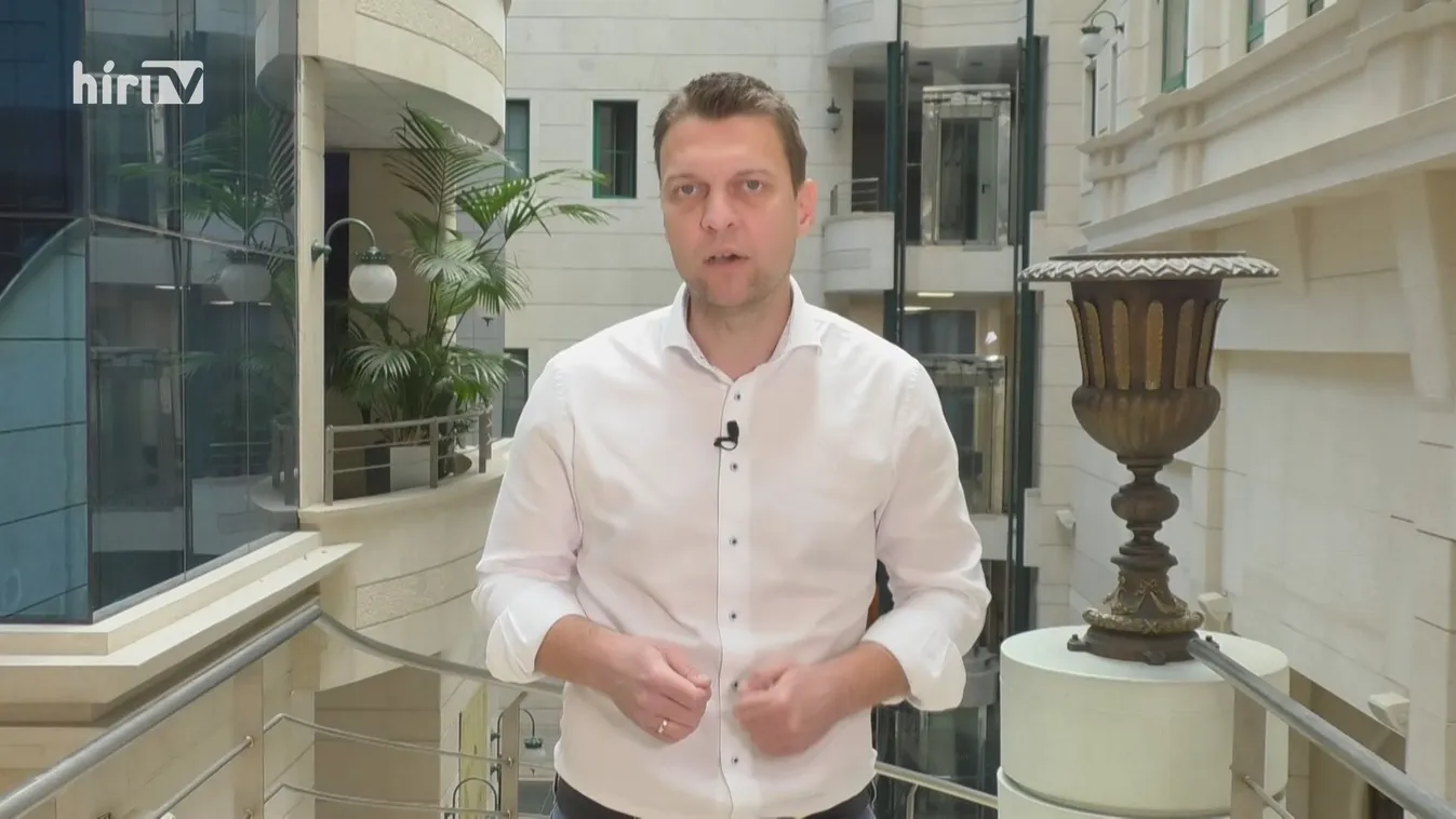 Menczer: Másfél hónapot vesztettünk volna a keleti vakcinák nélkül