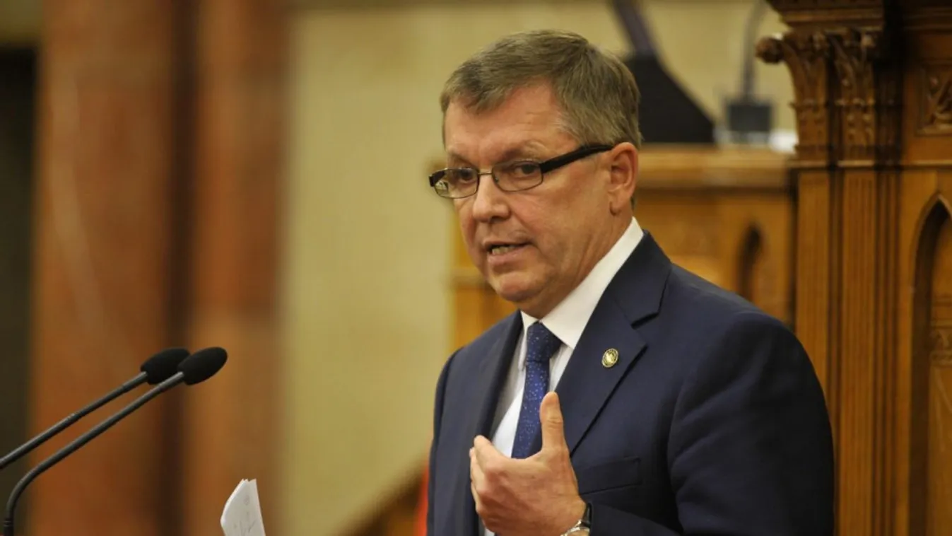 Matolcsy: Kiemelkedő teljesítményeinket a nyelvnek és a kultúrának köszönhetjük