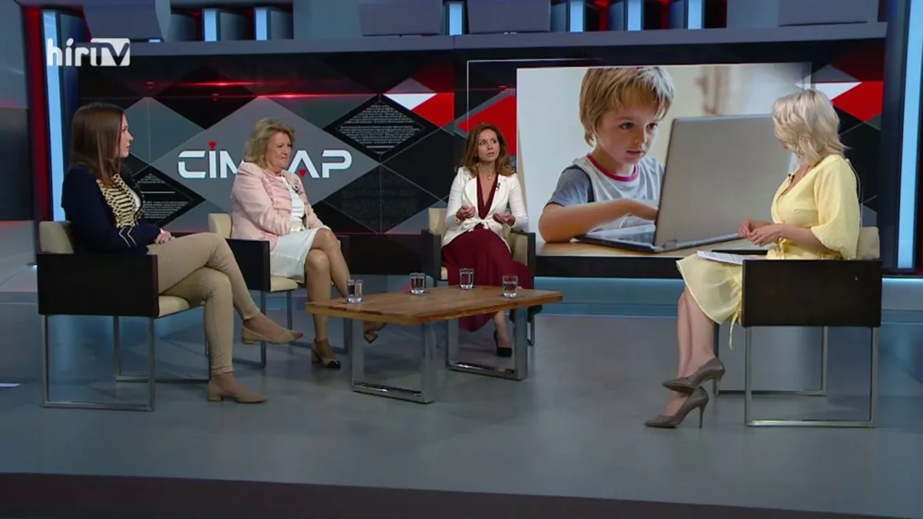 Címlap: Ez már több a soknál, az UNICEF pornót javasol a gyermekeknek