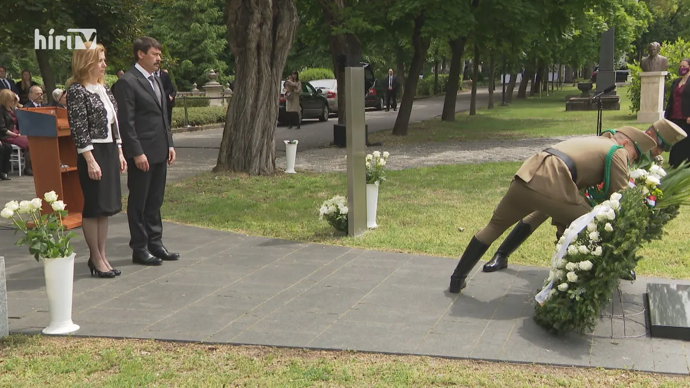 Tíz éve hunyt el Mádl Ferenc köztársasági elnök