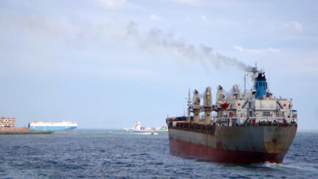 Nagy fegyverszállítmányt foglalt le az amerikai haditengerészet az Arab-tengeren