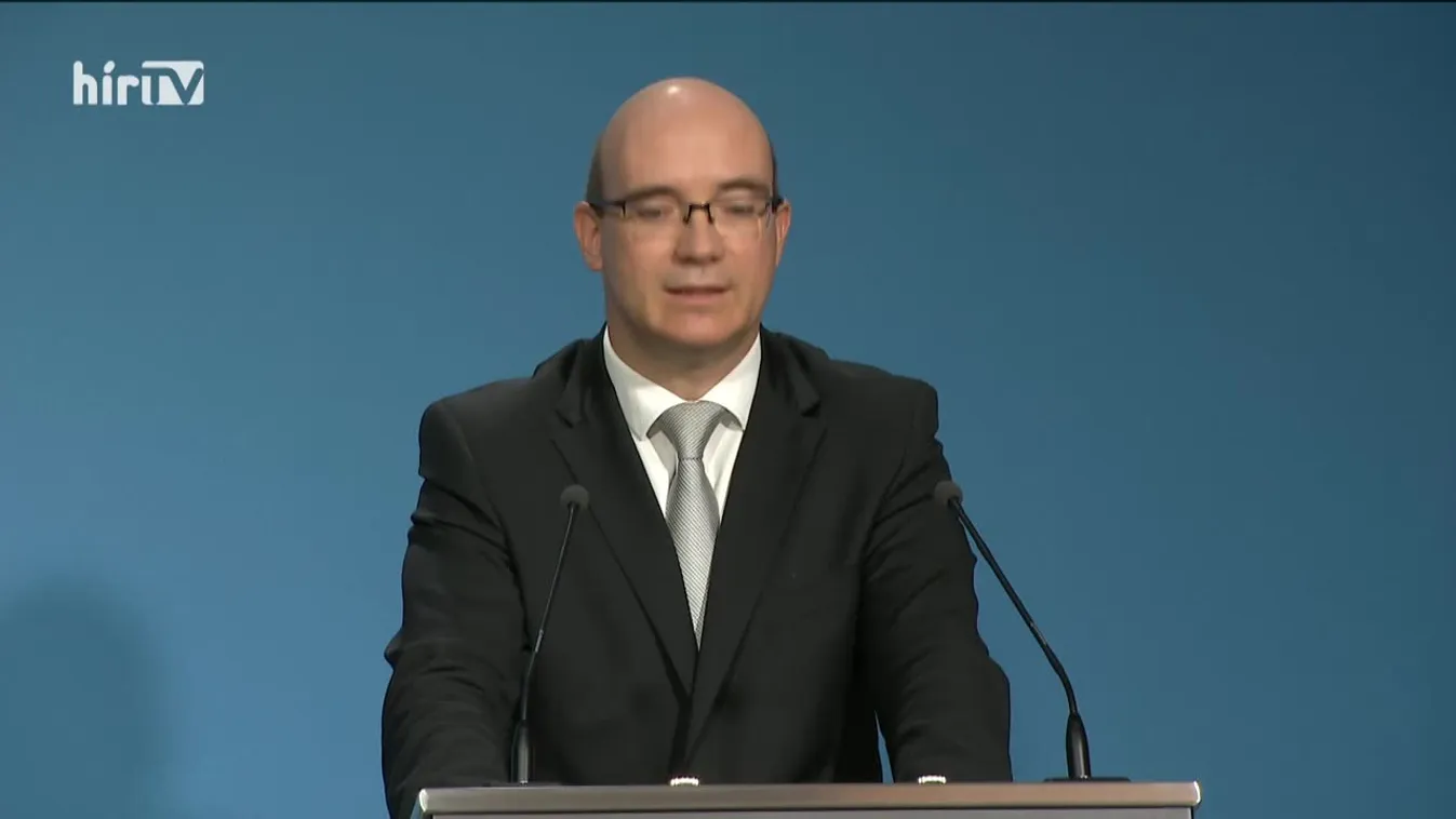 Maruzsa Zoltán: No vakcina, no party