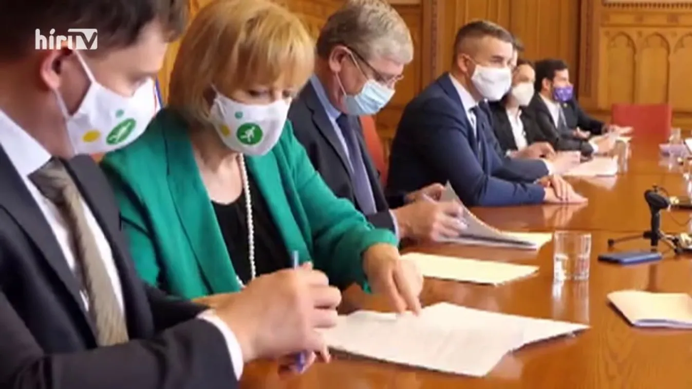 Sorozatos háttéralkuk a baloldalon