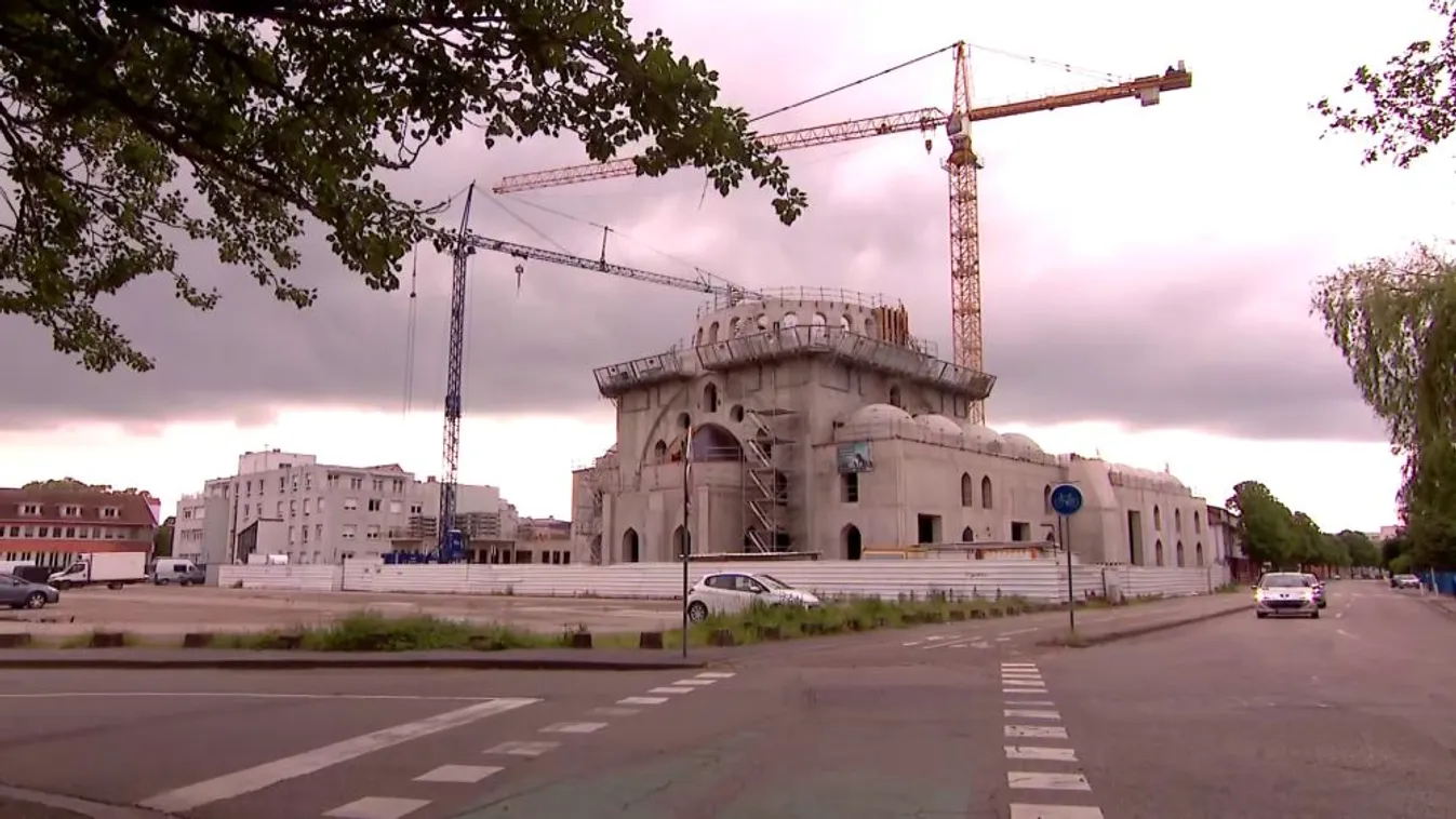 Strasbourg zöldek vezette önkormányzata két és fél millió eurót szán mecsetépítésre