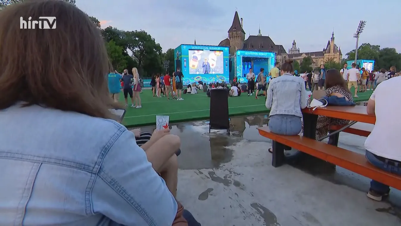 Nem kell védettségi igazolás a nyilvános meccsnézéshez
