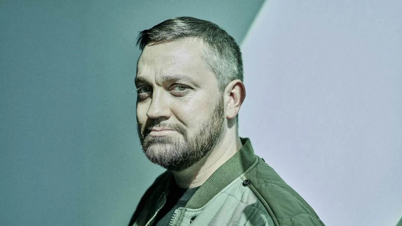 Másfél év szünet után első nemzetközi fellépőként Fritz Kalkbrenner érkezik Magyarországra