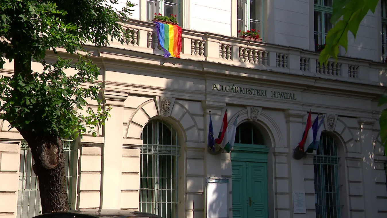 Továbbra is egyedül akar dönteni Baranyi Krisztina