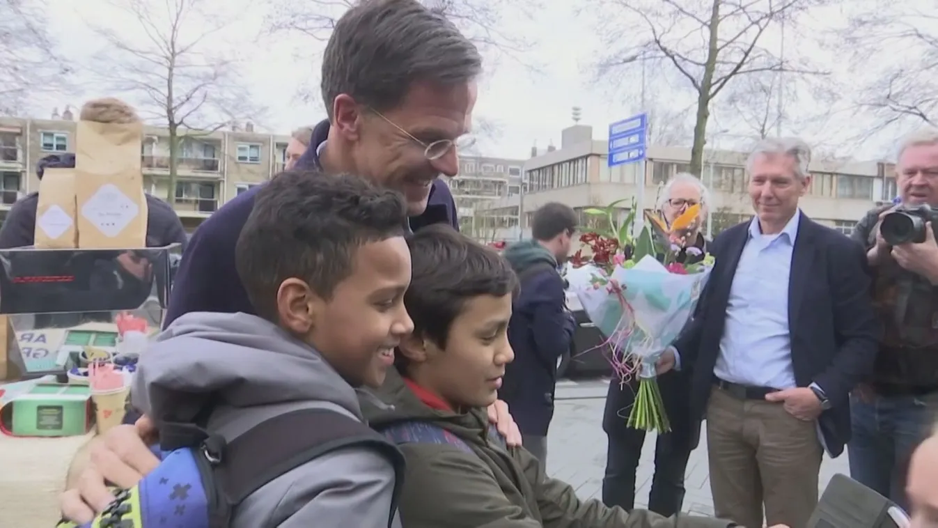 Sötét foltok a liberális holland miniszterelnök múltjában