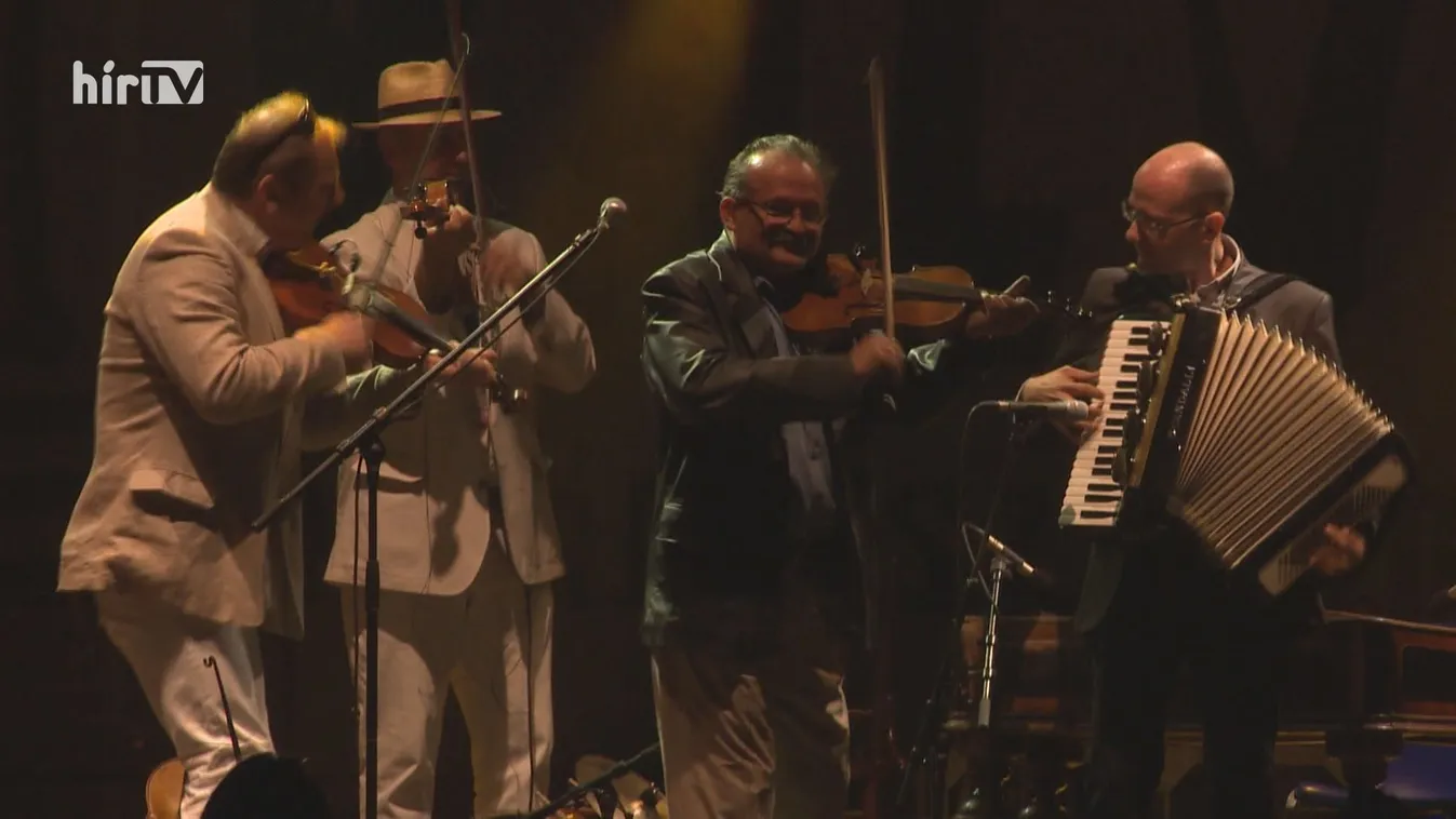 Összművészeti fesztivál Gyergyószentmiklóson