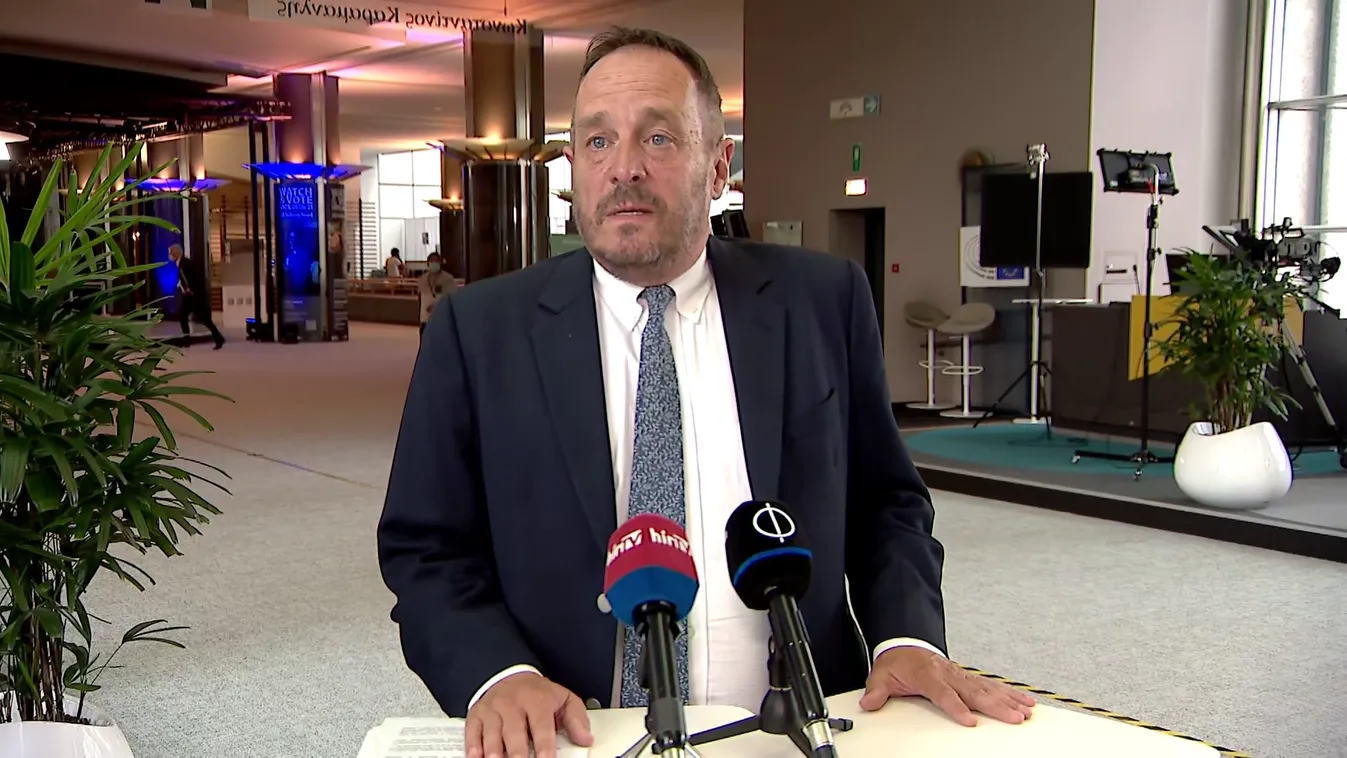 Hölvényi György: A migrációval szemben hatékony uniós fejlesztéspolitika kell