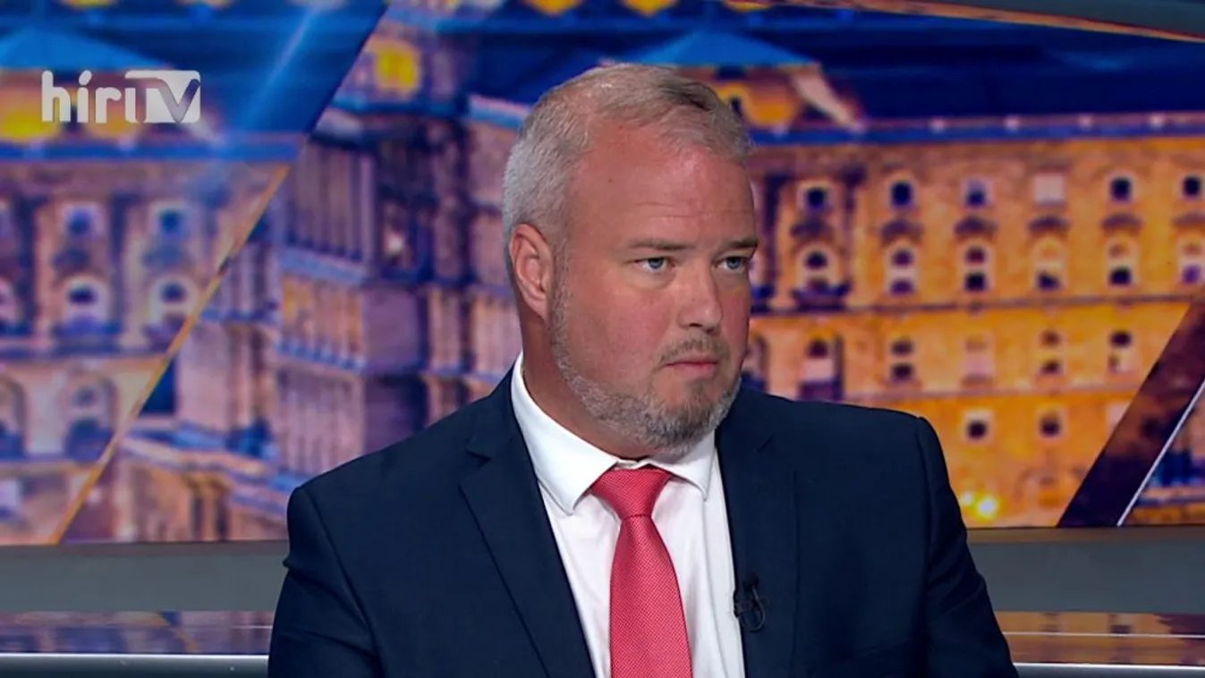 Gyurcsányék bevédték a lemondásra felszólított Mirkóczki Ádámot?