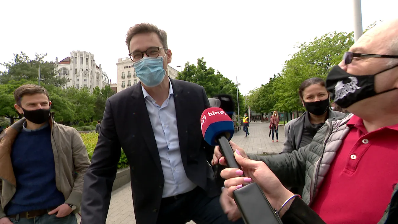 Karácsony még Demszkyn is túltesz pozícióhalmozásban