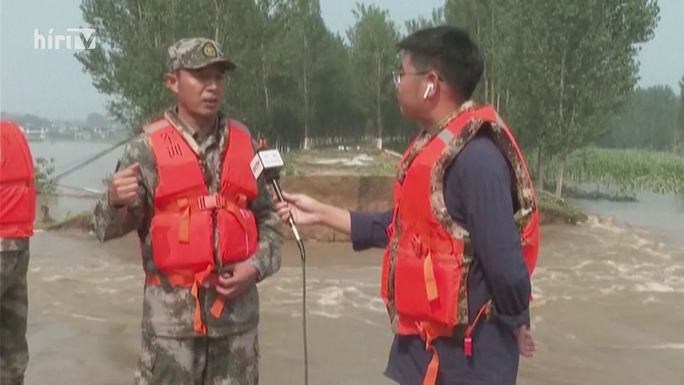 Számos kontinensen árvizek pusztítanak, Ázsiában több százan vesztették életüket