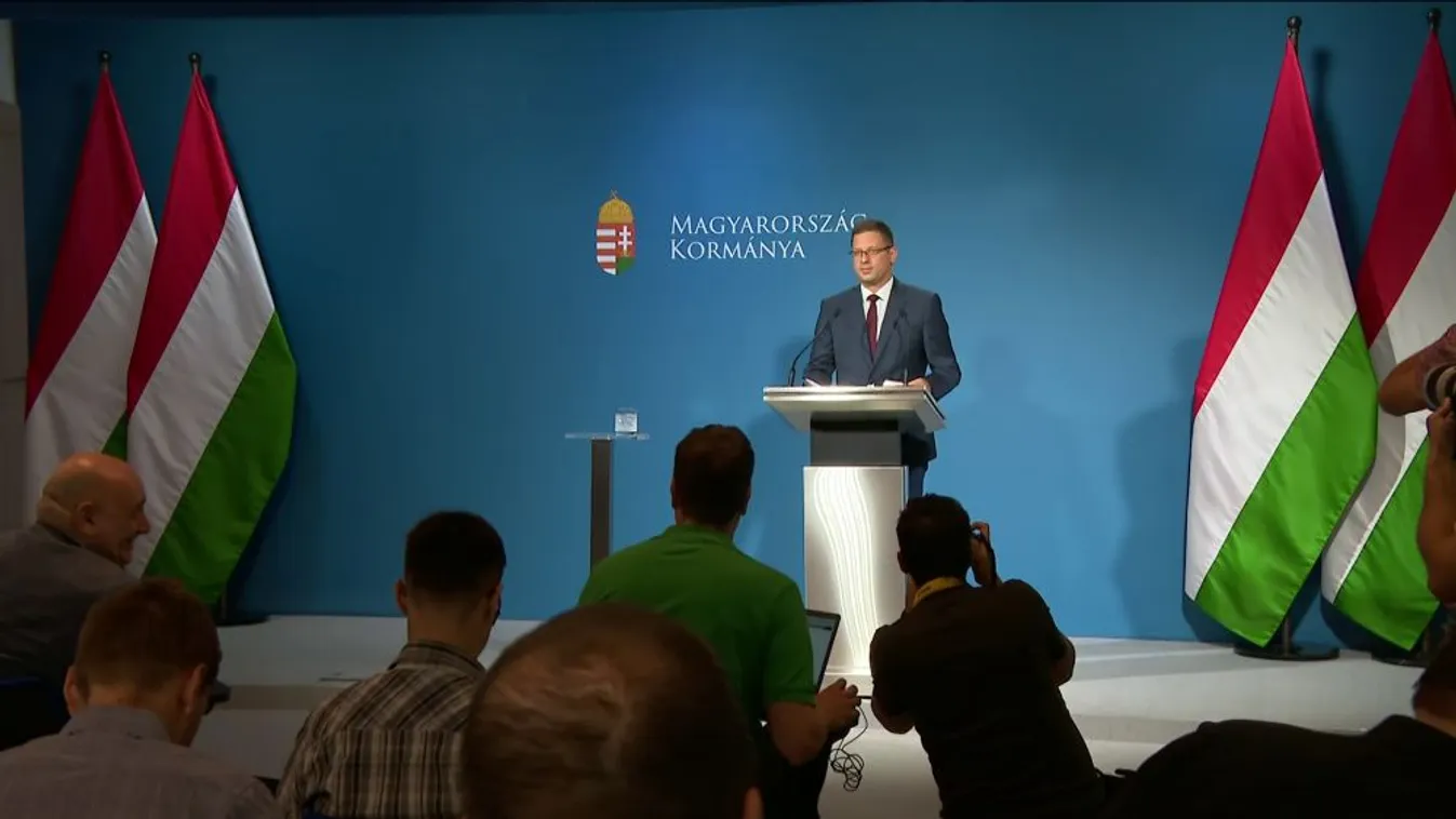 Kormányinfó: Már év végén, de legkésőbb a jövő év elején lehet népszavazás a gyermekvédelemről